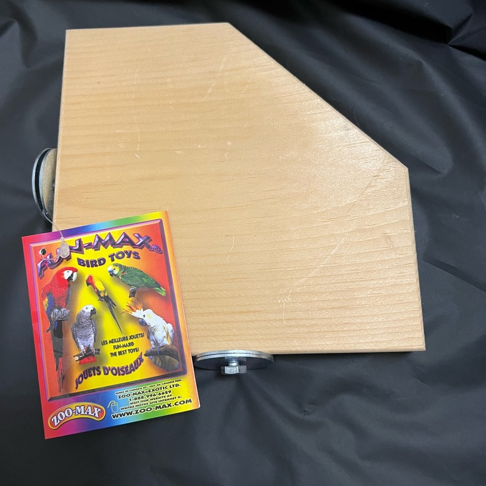 Zoomax bird toy new with tag
